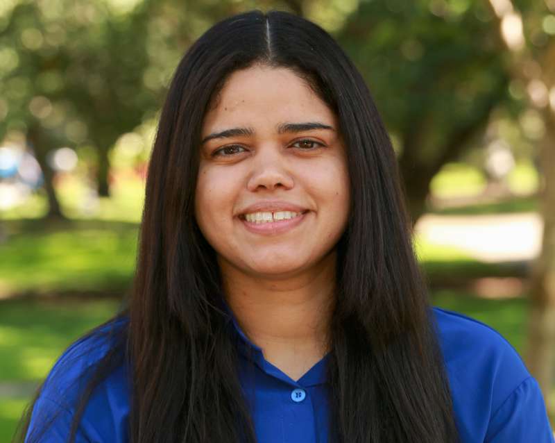 Esmirna Ortiz-800